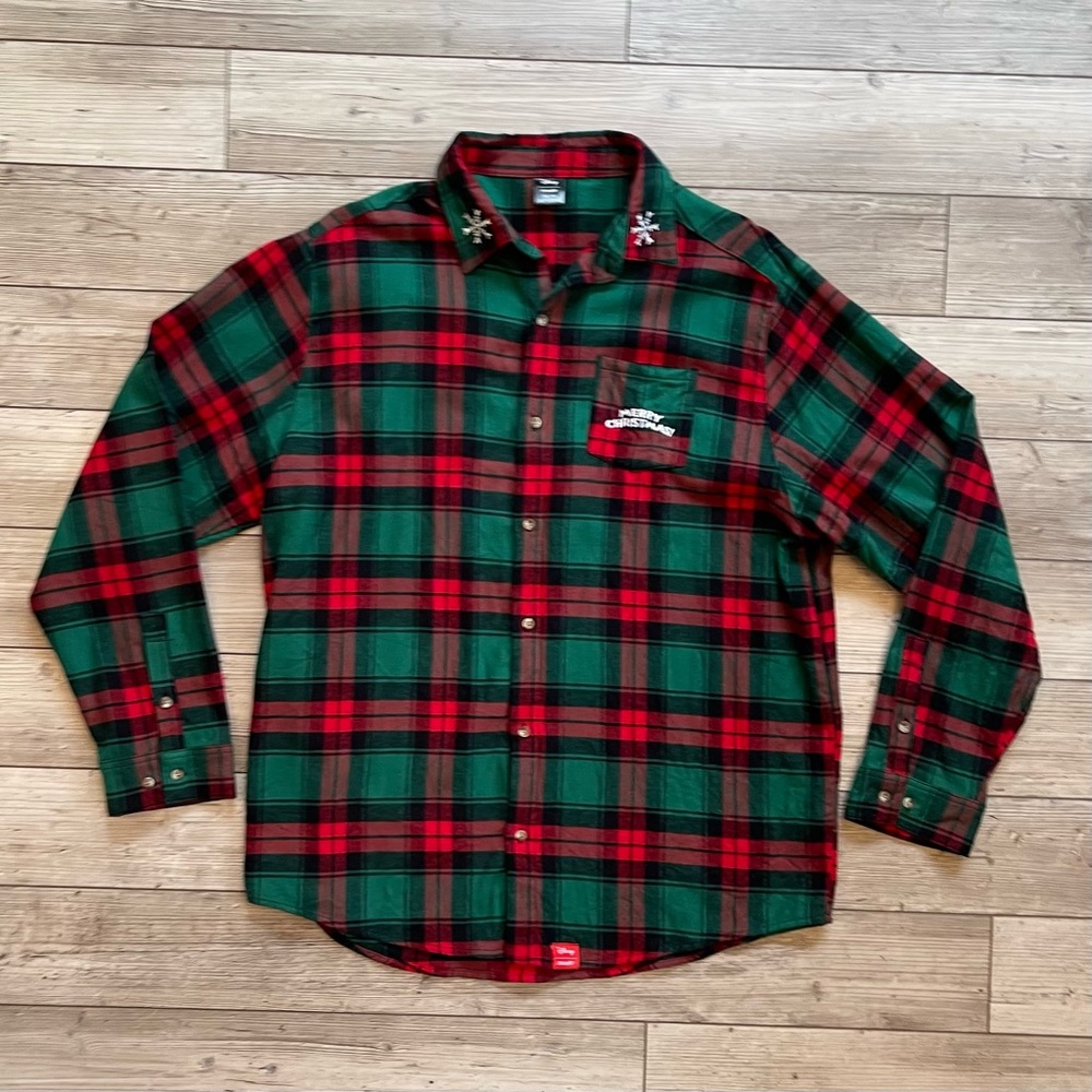 Cakeworthy | Disney Santa Mickey Mouse Flannel Shirt | Size: 3XL - Picture 2 of 8